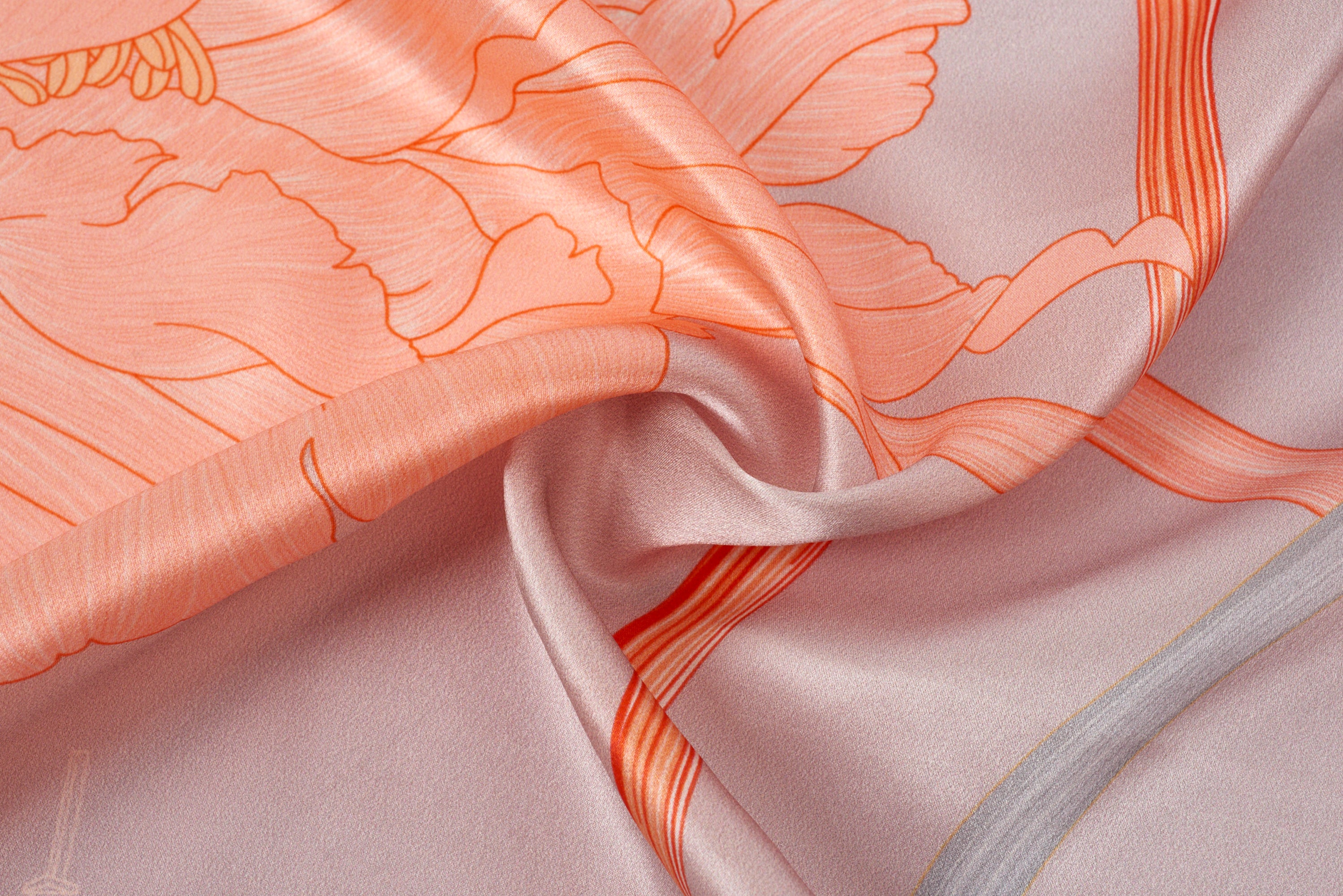 經典真絲方巾 ｜橙霞漸層｜Silk Art Scarf