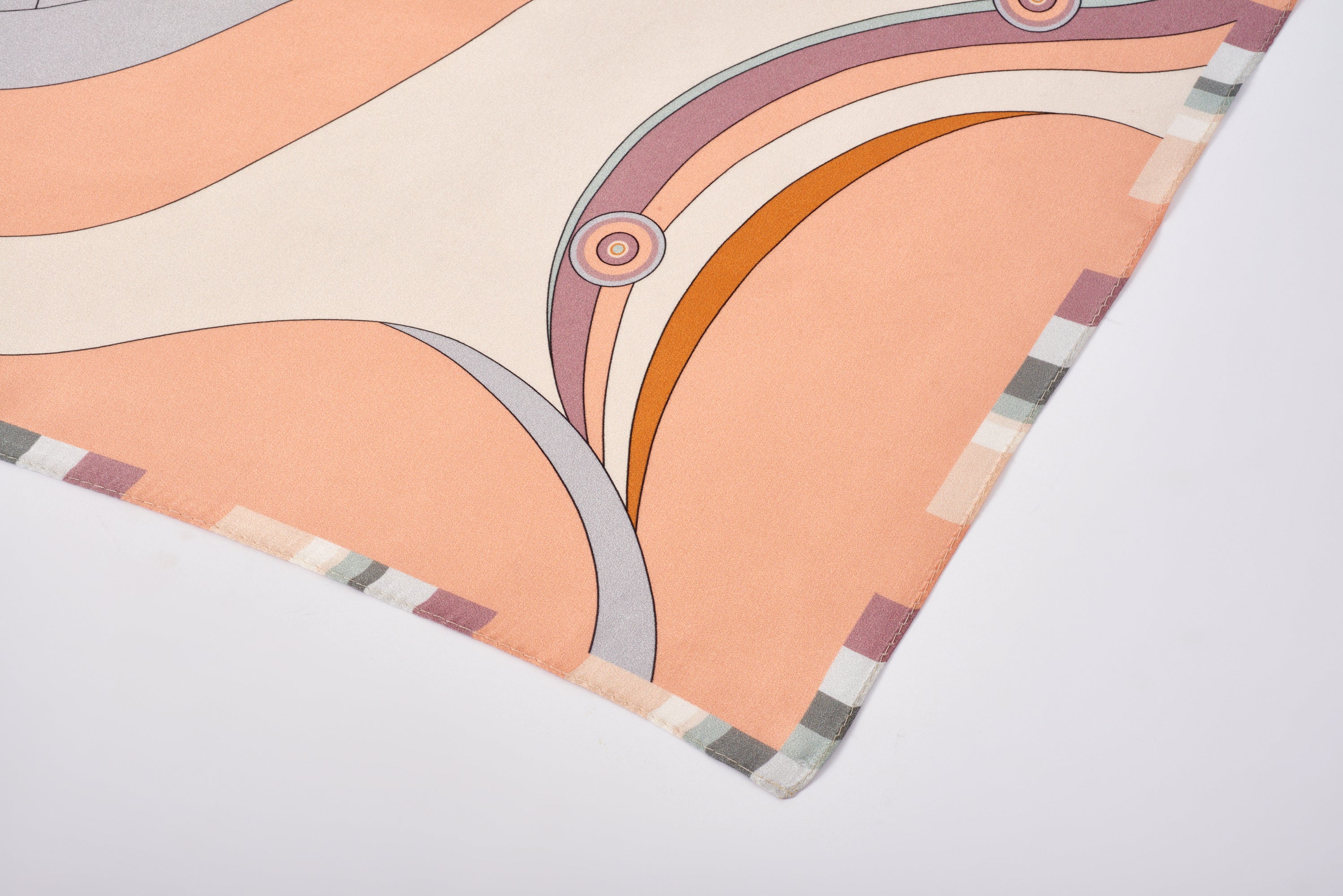 經典真絲方巾 ｜幾何暖調｜Silk Art Scarf