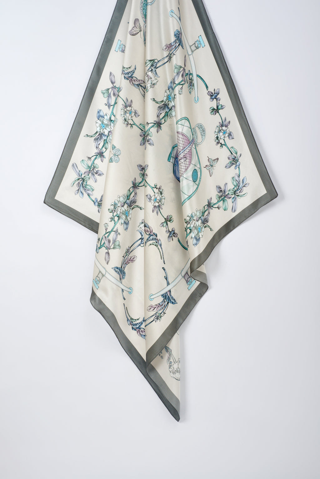 經典真絲方巾 ｜春曉花園｜Silk Art Scarf