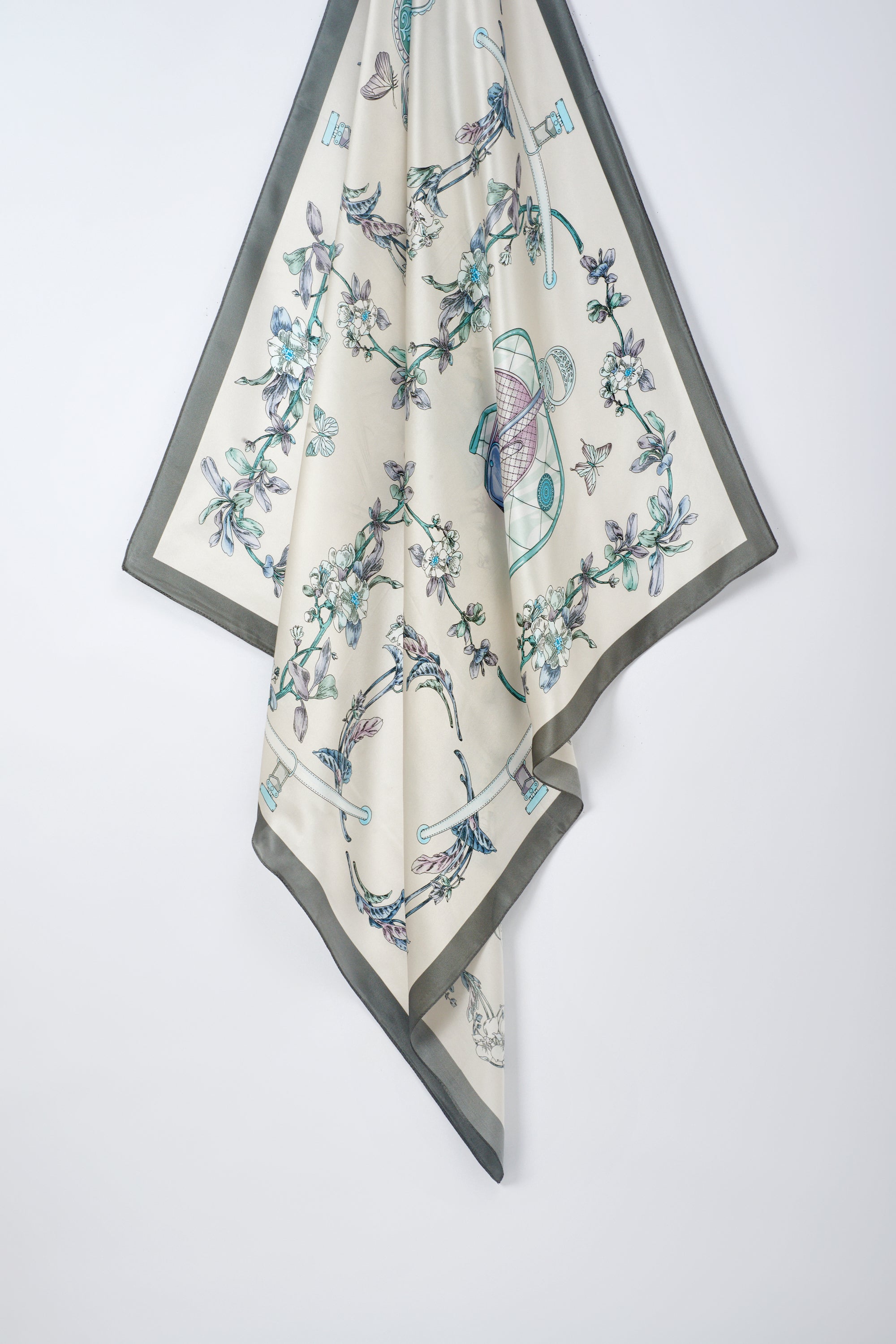 經典真絲方巾 ｜春曉花園｜Silk Art Scarf