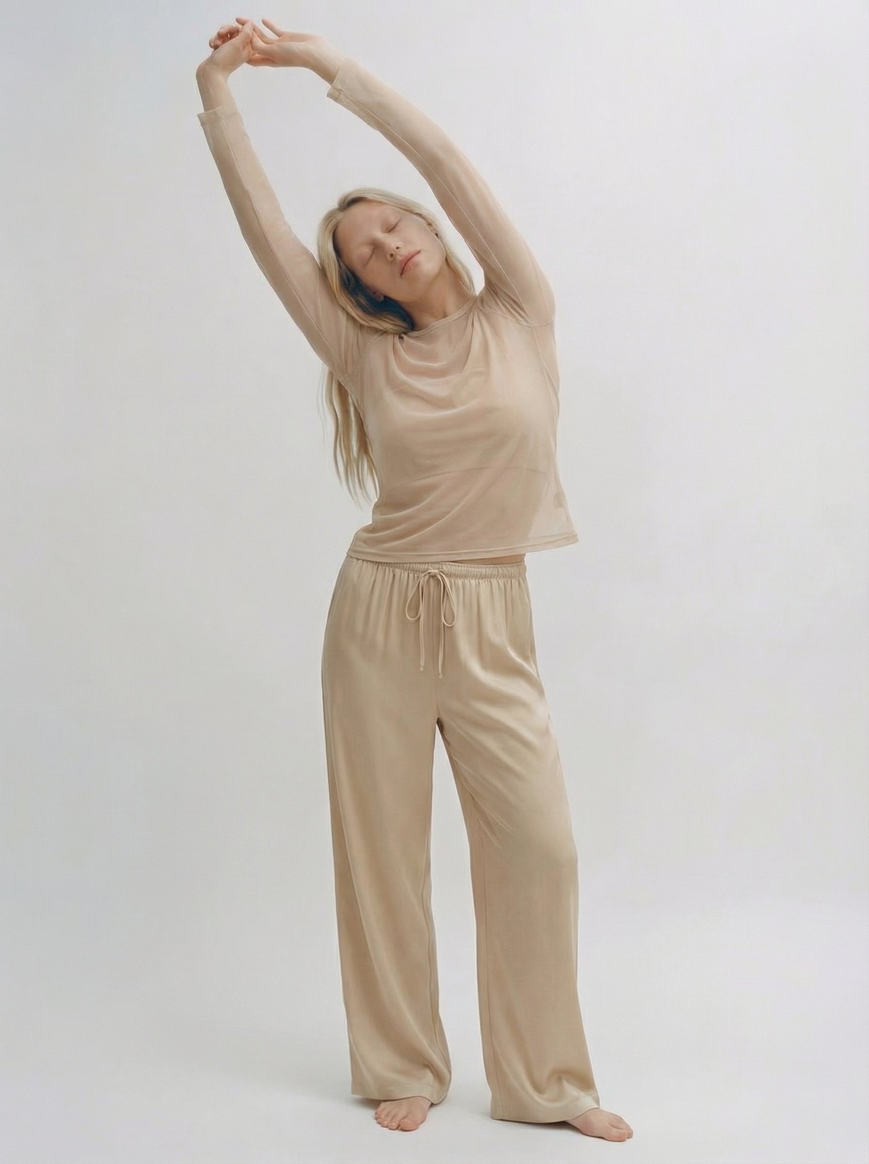 真絲居家長褲｜輕盈親膚 × 四季皆宜