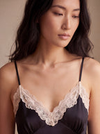 月光蕾絲開衩睡裙｜真絲細肩帶睡裙