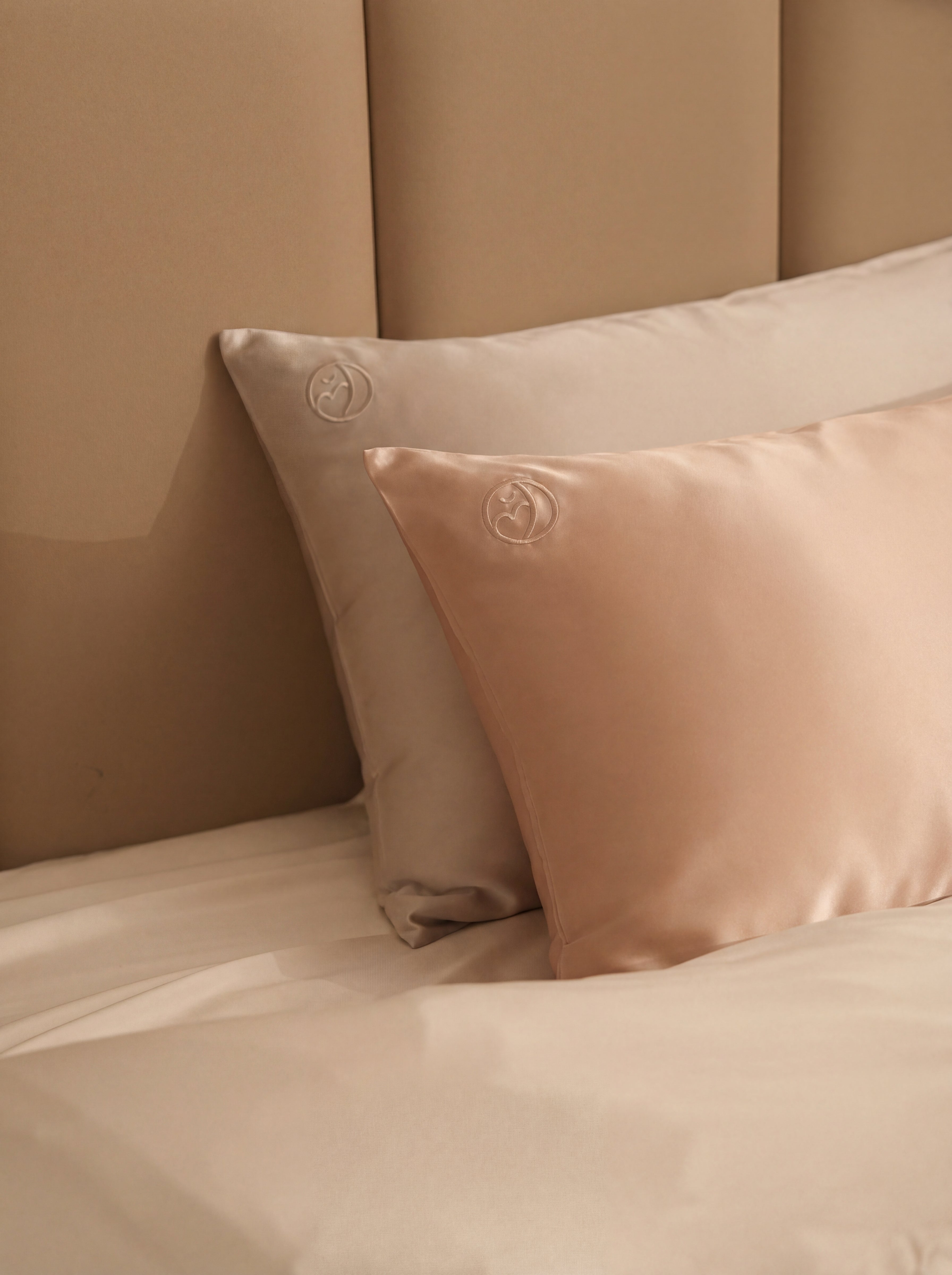 真絲夜間修護枕套 | Glow Luxe Silk