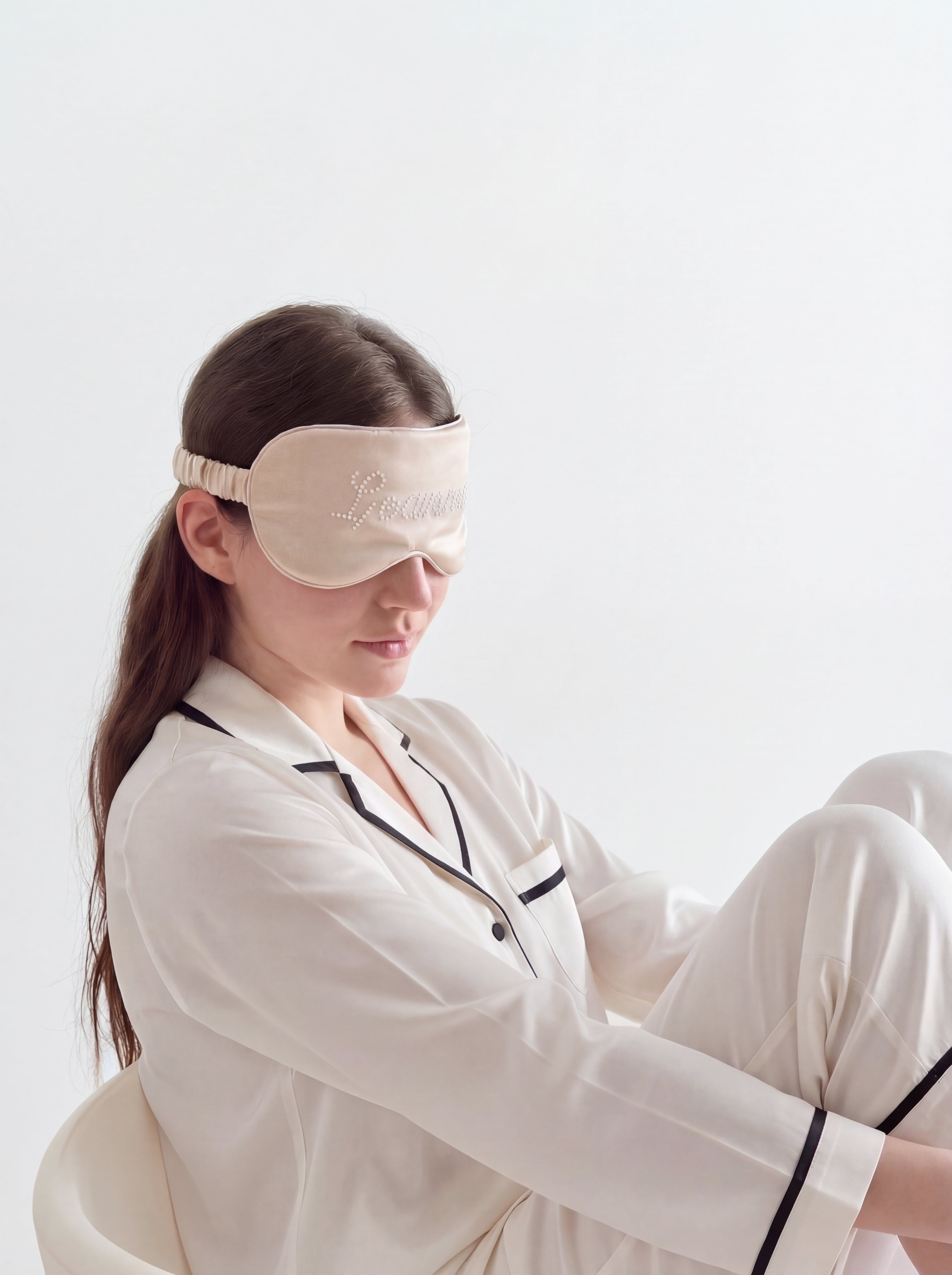 奢華蠶絲深眠眼罩