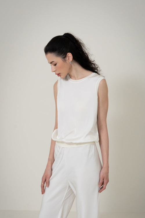 Silk Sleeveless Top 真絲圓領無袖上衣