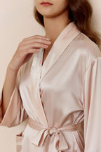 真絲絲絨睡袍｜絲滑柔光・法式優雅居家晨袍（裸粉／灰紫）